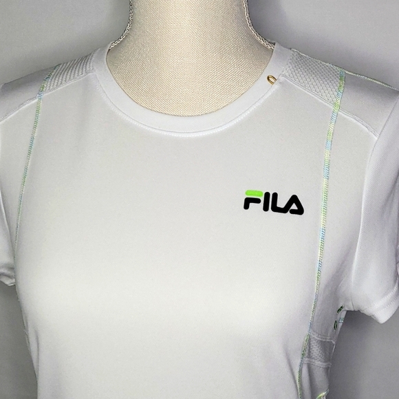 FILA SPORT ▪︎ WOMEN'S WHITE ATHLETIC TOP ▪︎ SIZE M - Picture 1 of 9